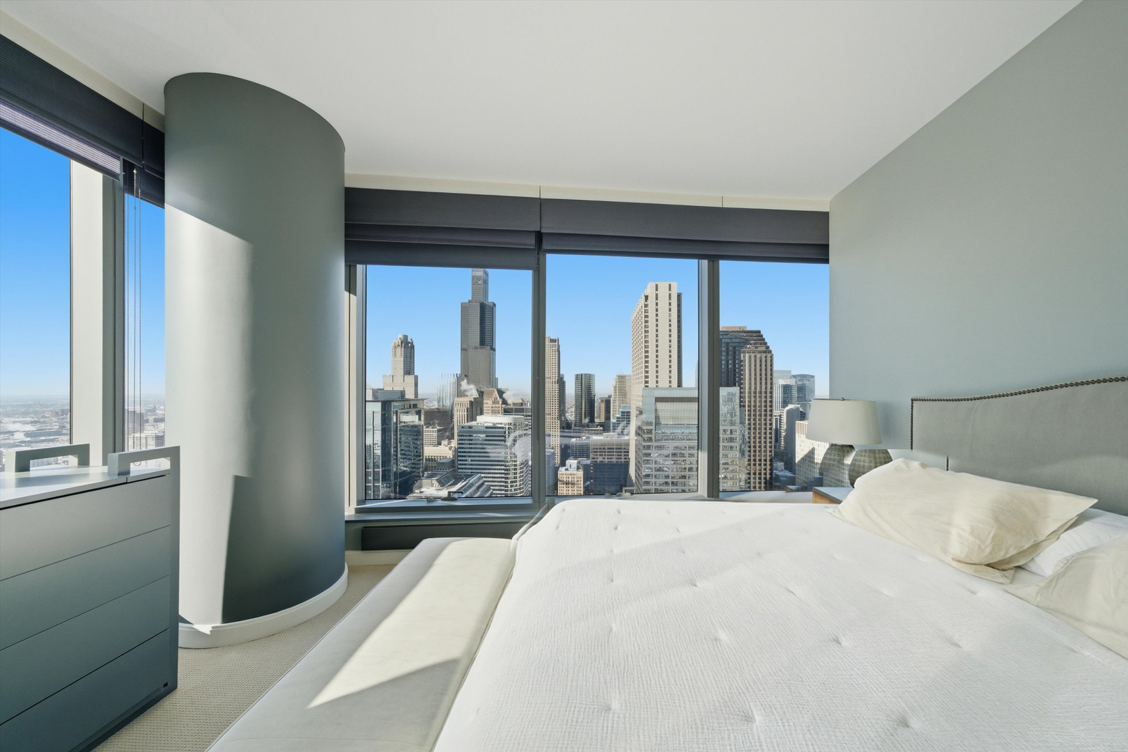 60 E Monroe Street Unit: 5304