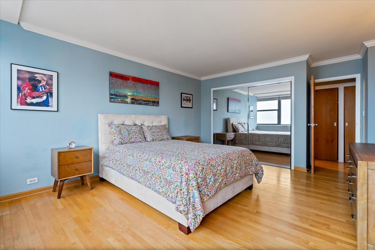 1445 N State Parkway Unit: 2103