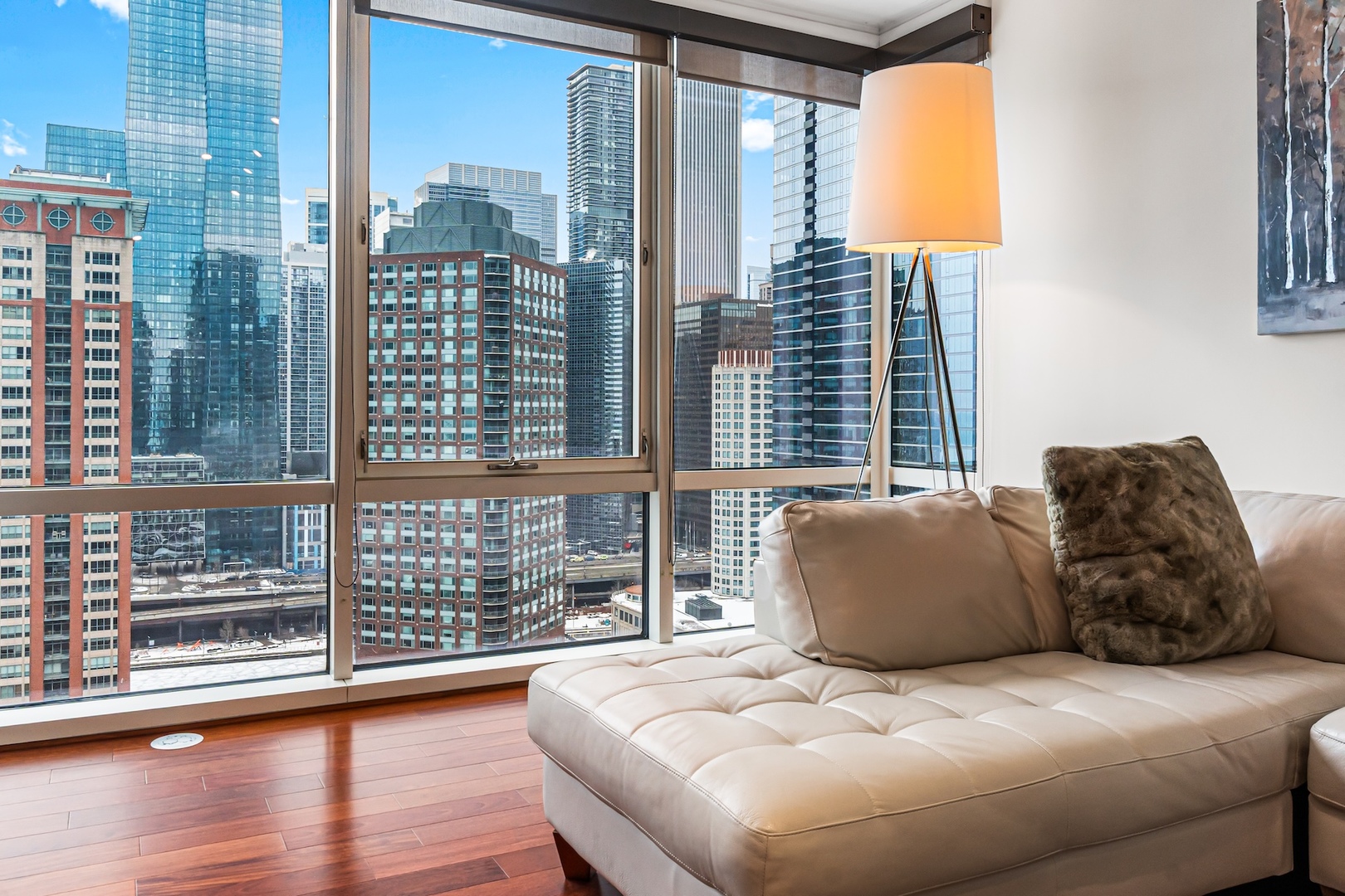 505 N McClurg Court Unit: 2604