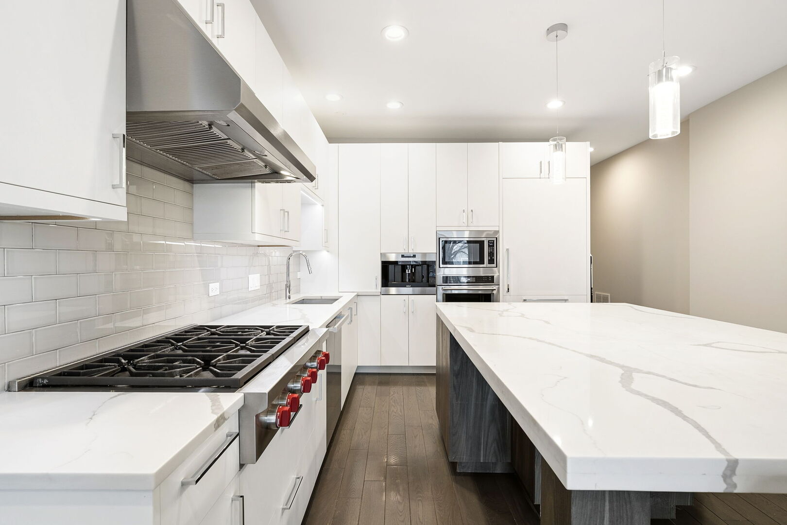 1448 W Erie Street Unit: 2