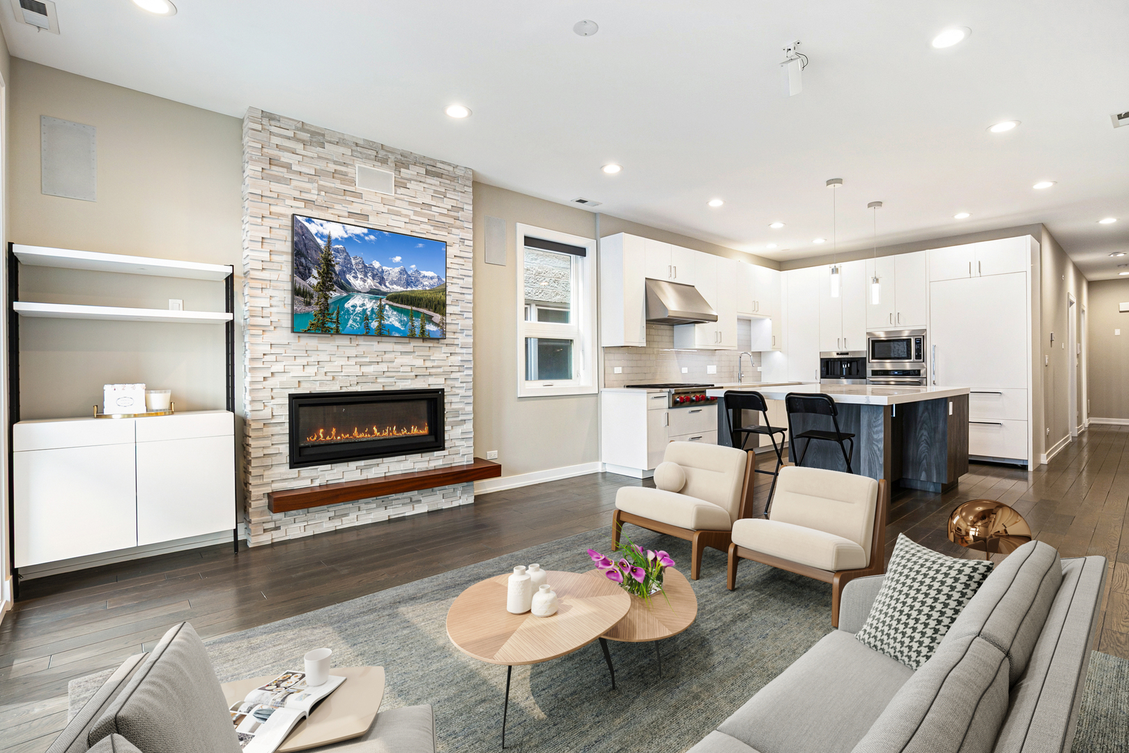 1448 W Erie Street Unit: 2