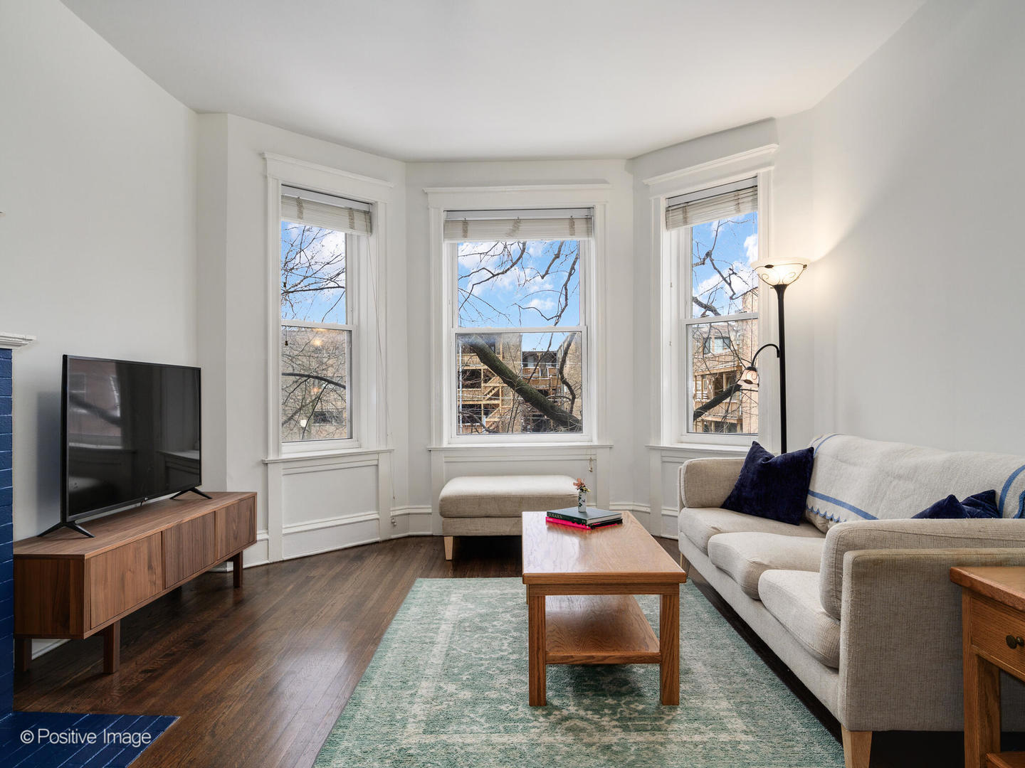 920 W Windsor Avenue Unit: 2E