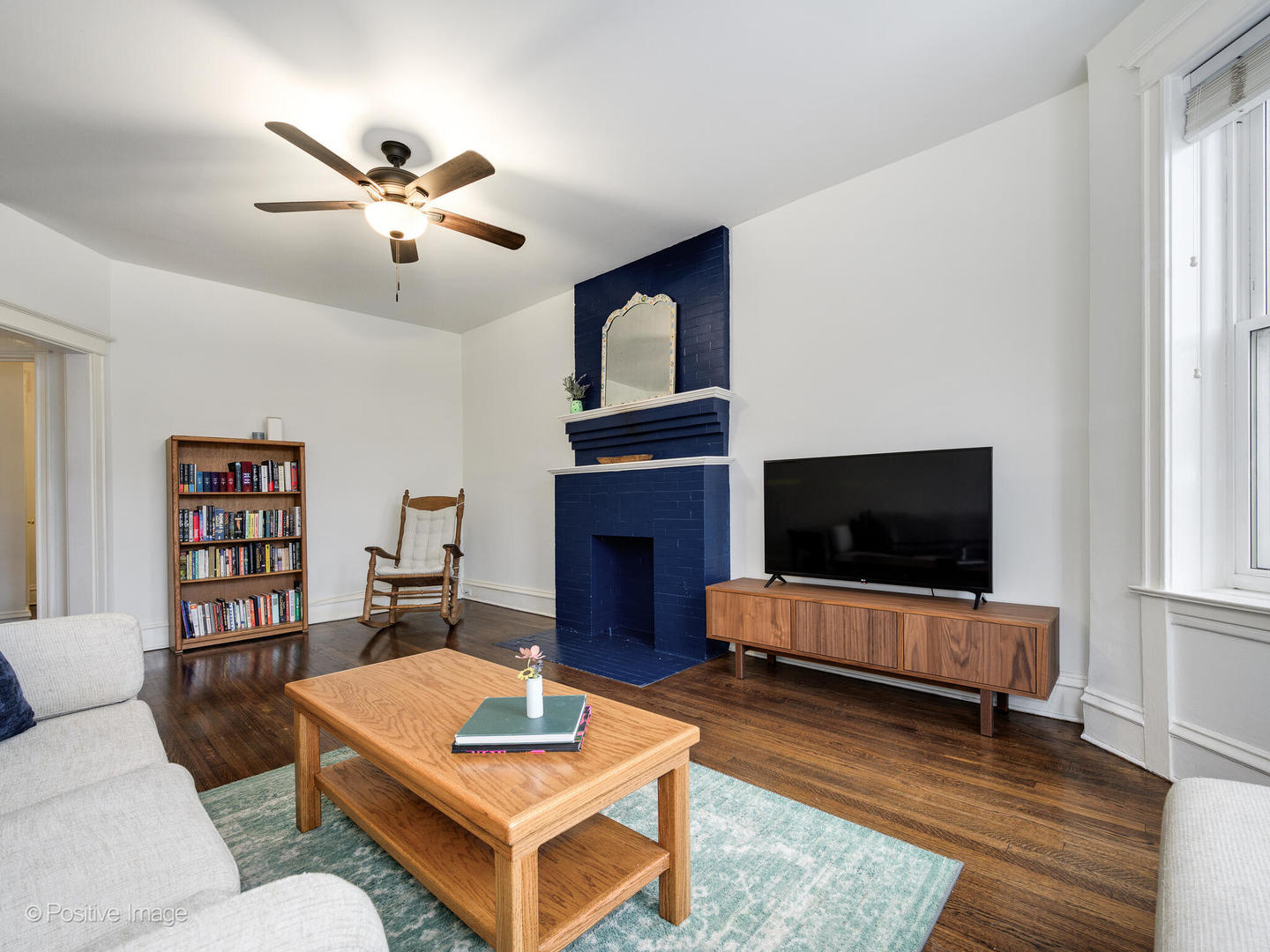920 W Windsor Avenue Unit: 2E