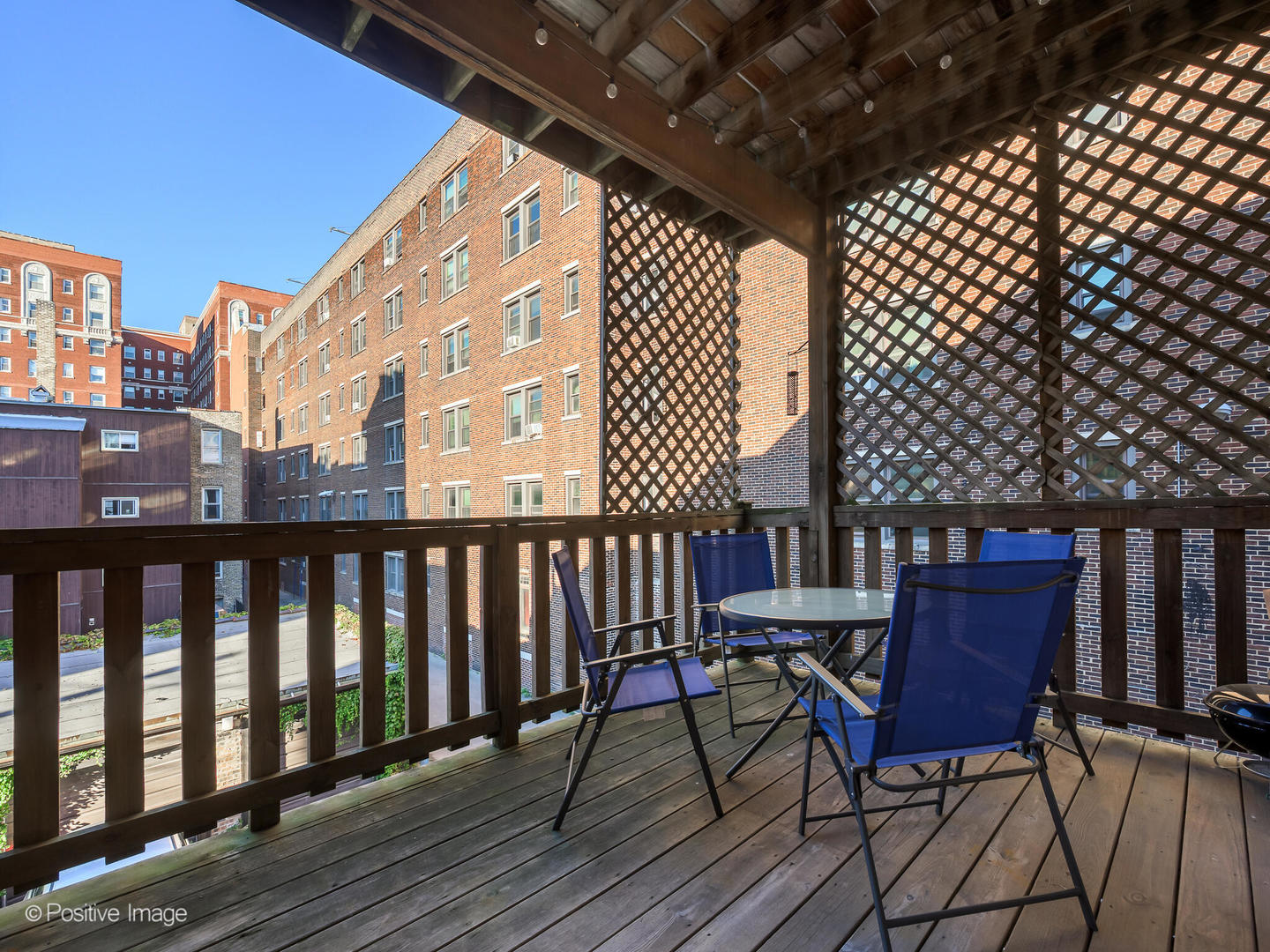 920 W Windsor Avenue Unit: 2E