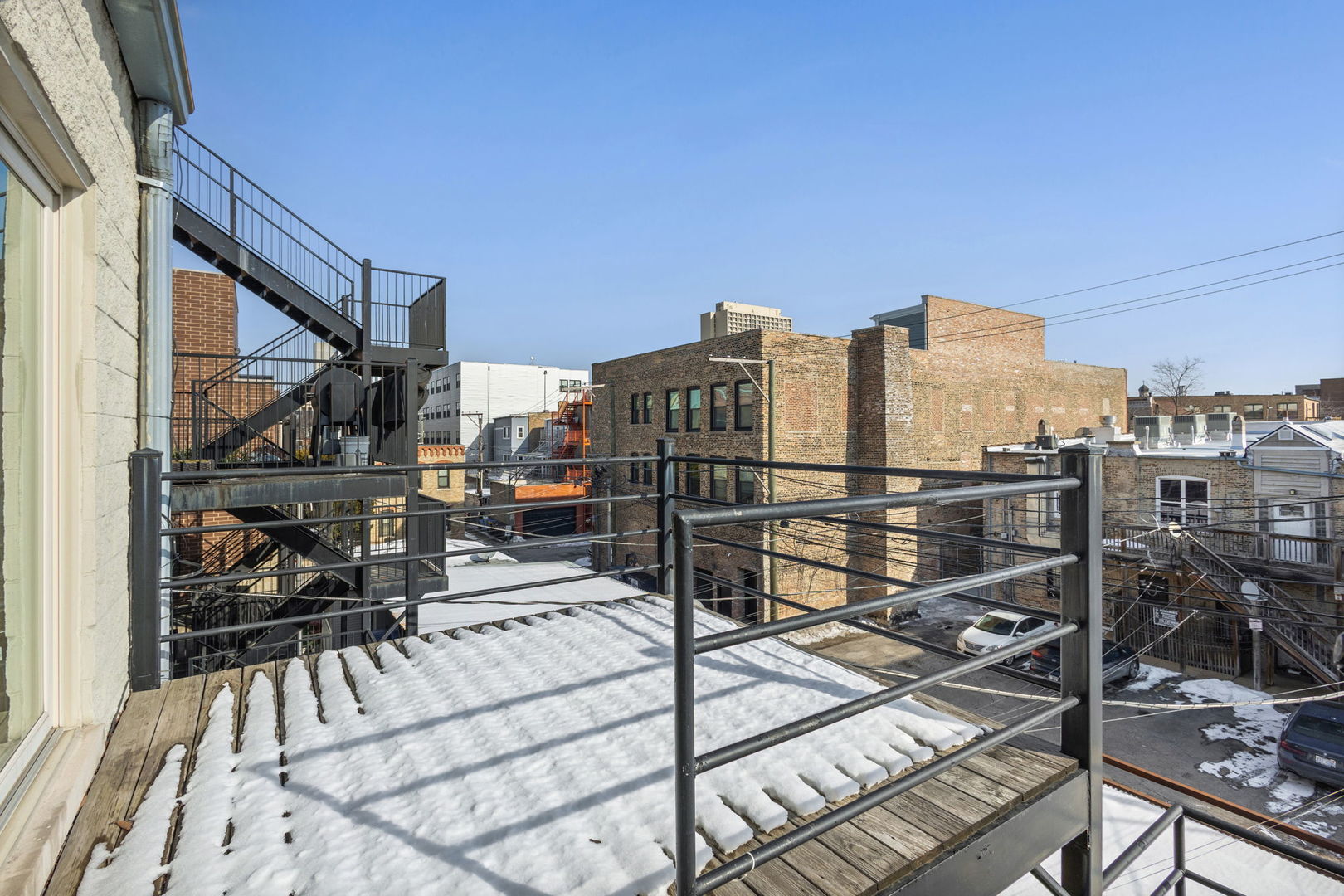 1031 N Marshfield Avenue Unit: 3
