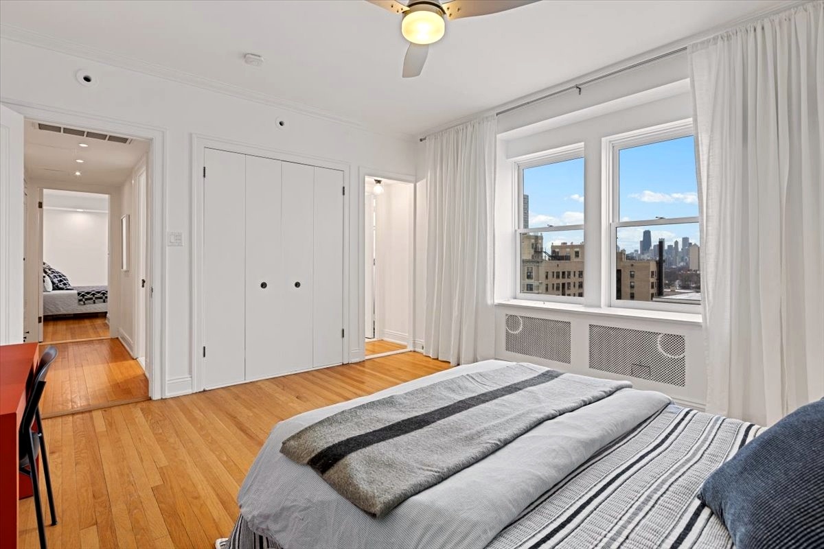 431 W Oakdale Avenue Unit: 13D
