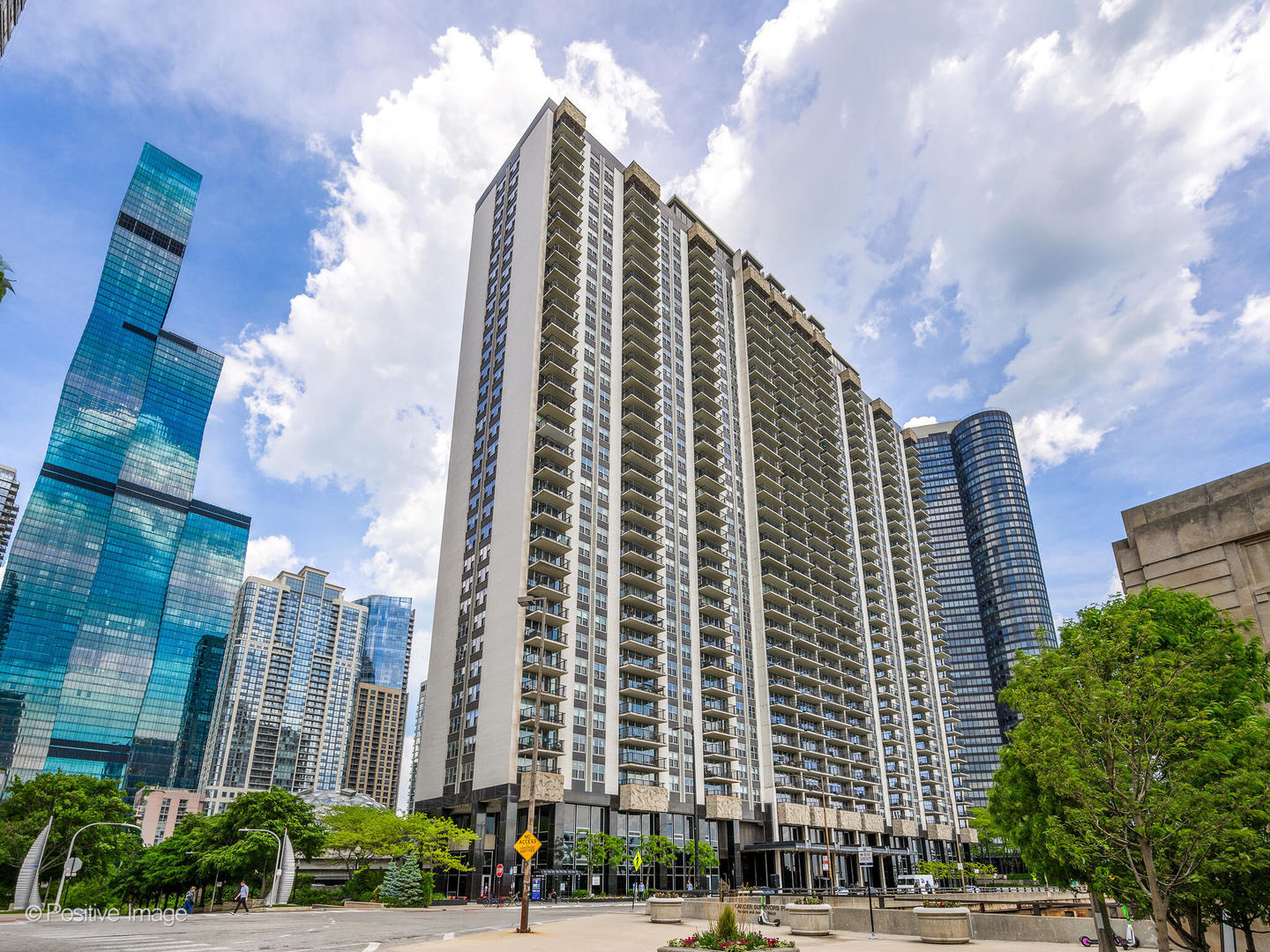 400 E Randolph Street Unit: 3715
