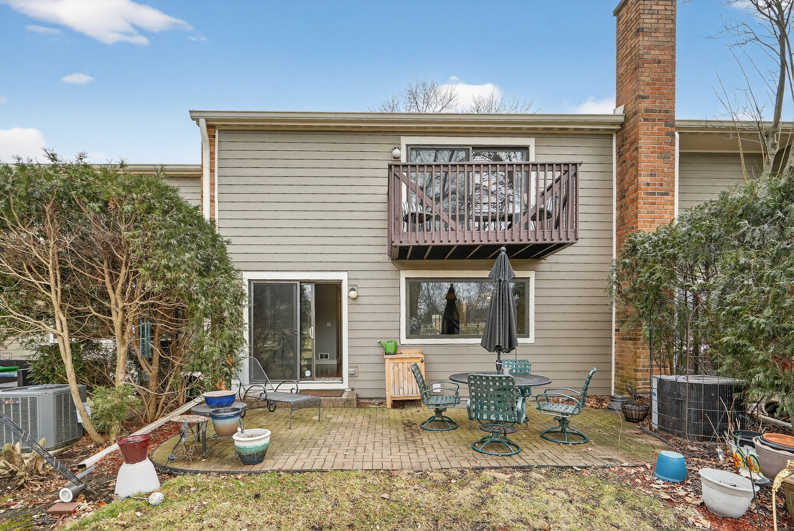 1414 N Bridgeport Drive