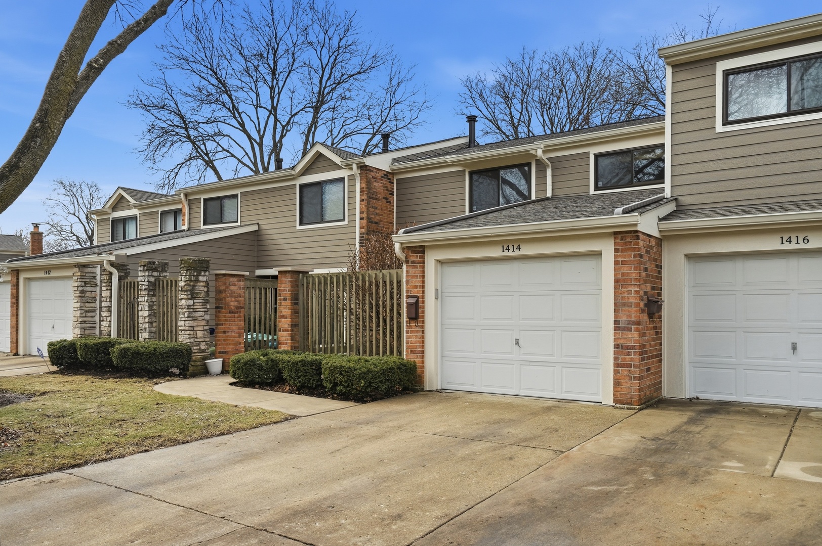 1414 N Bridgeport Drive