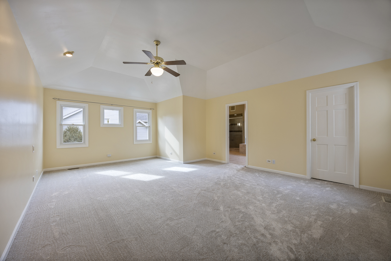 1440 Monarch Circle
