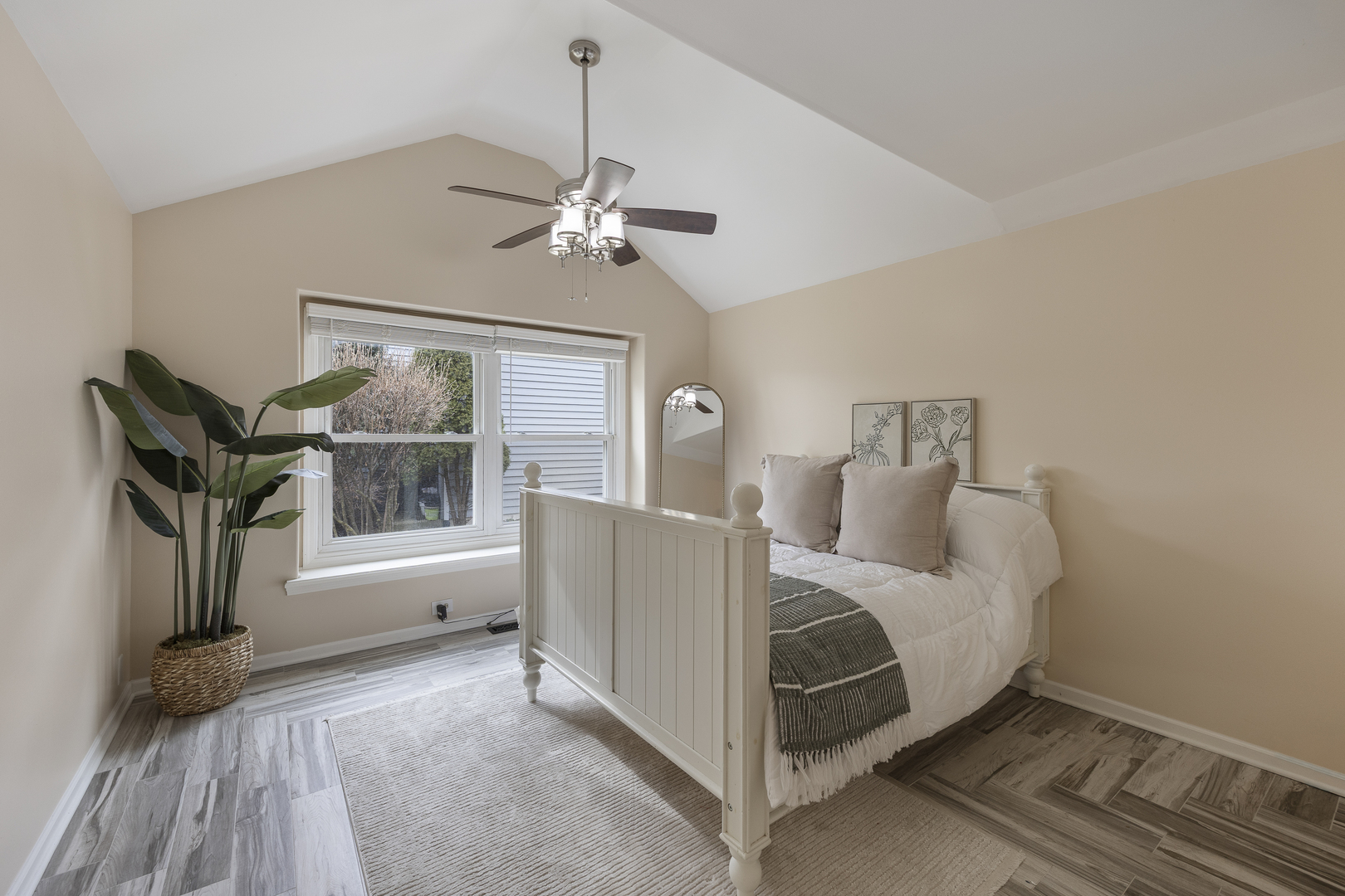 1440 Monarch Circle