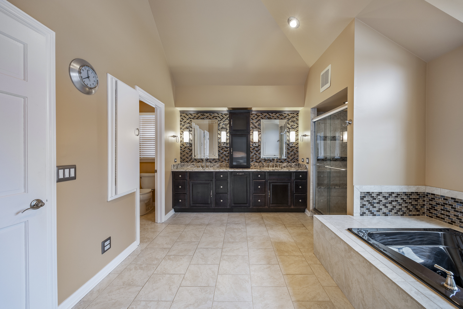 1440 Monarch Circle