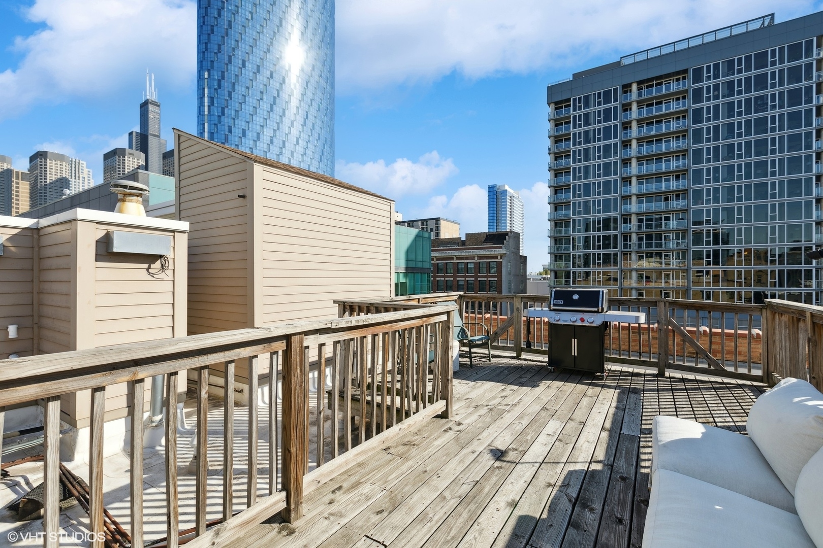 11 N Green Street Unit: 2A