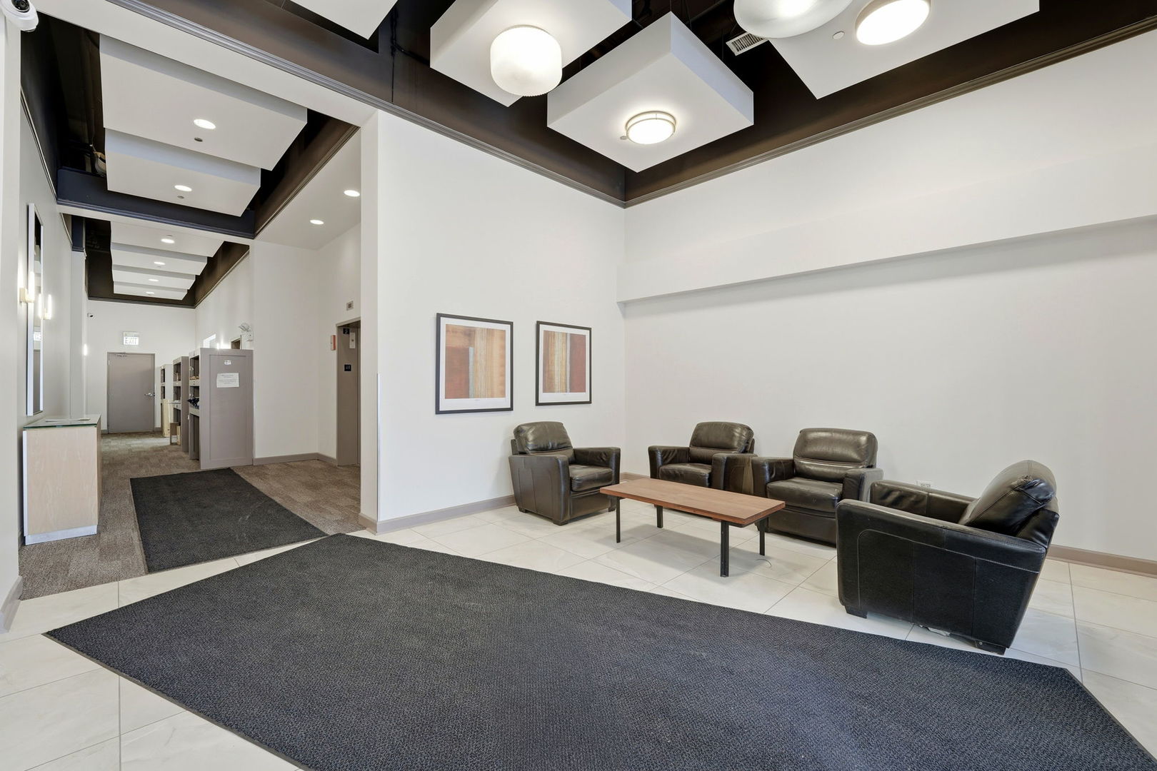 1301 W Madison Street Unit: 613