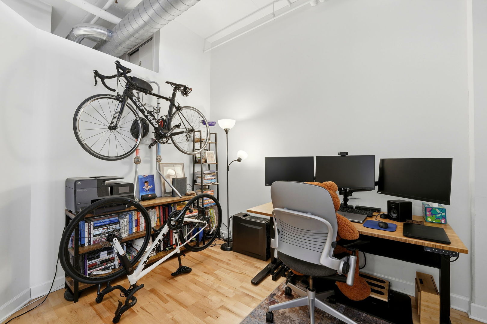 1301 W Madison Street Unit: 613