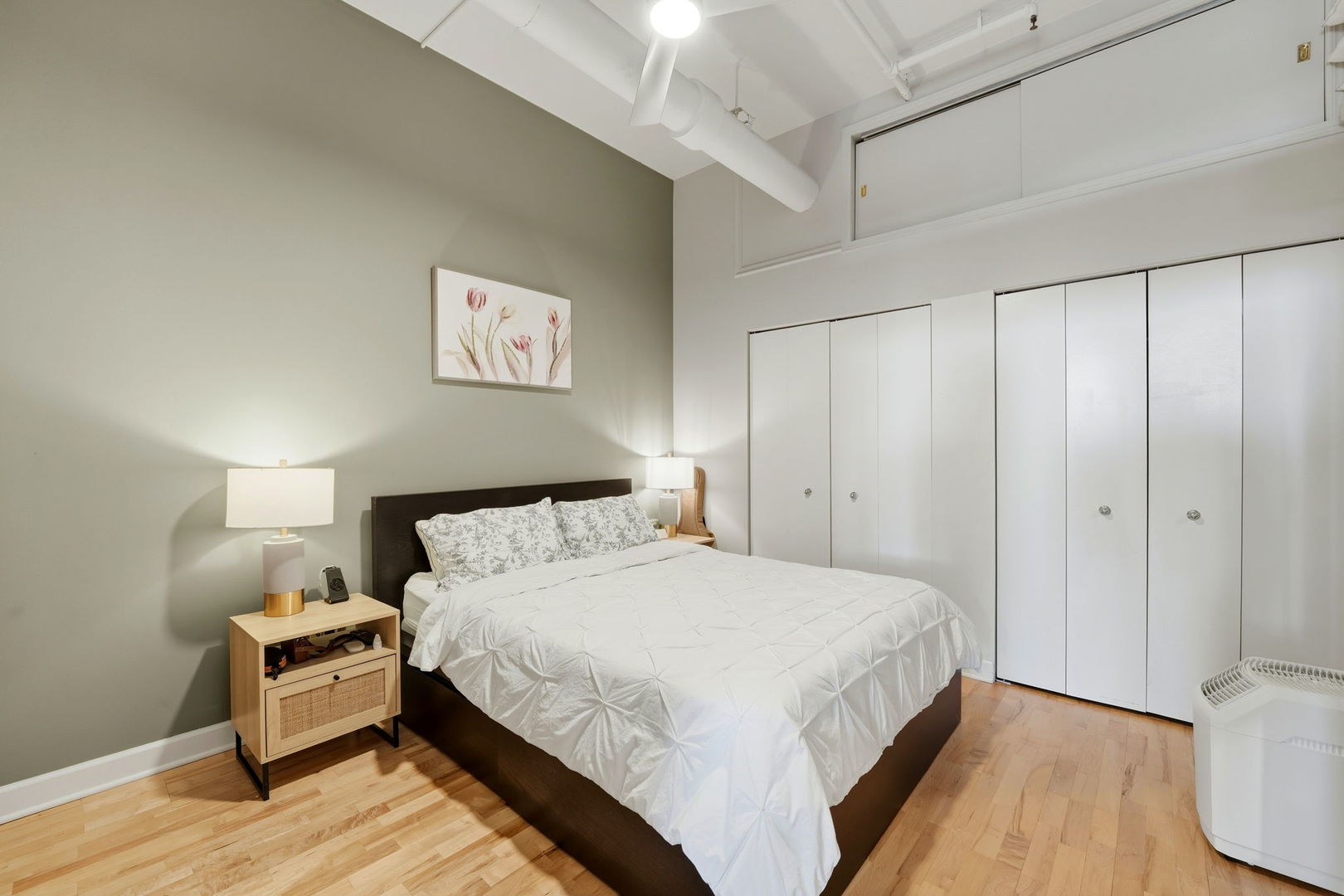 1301 W Madison Street Unit: 613