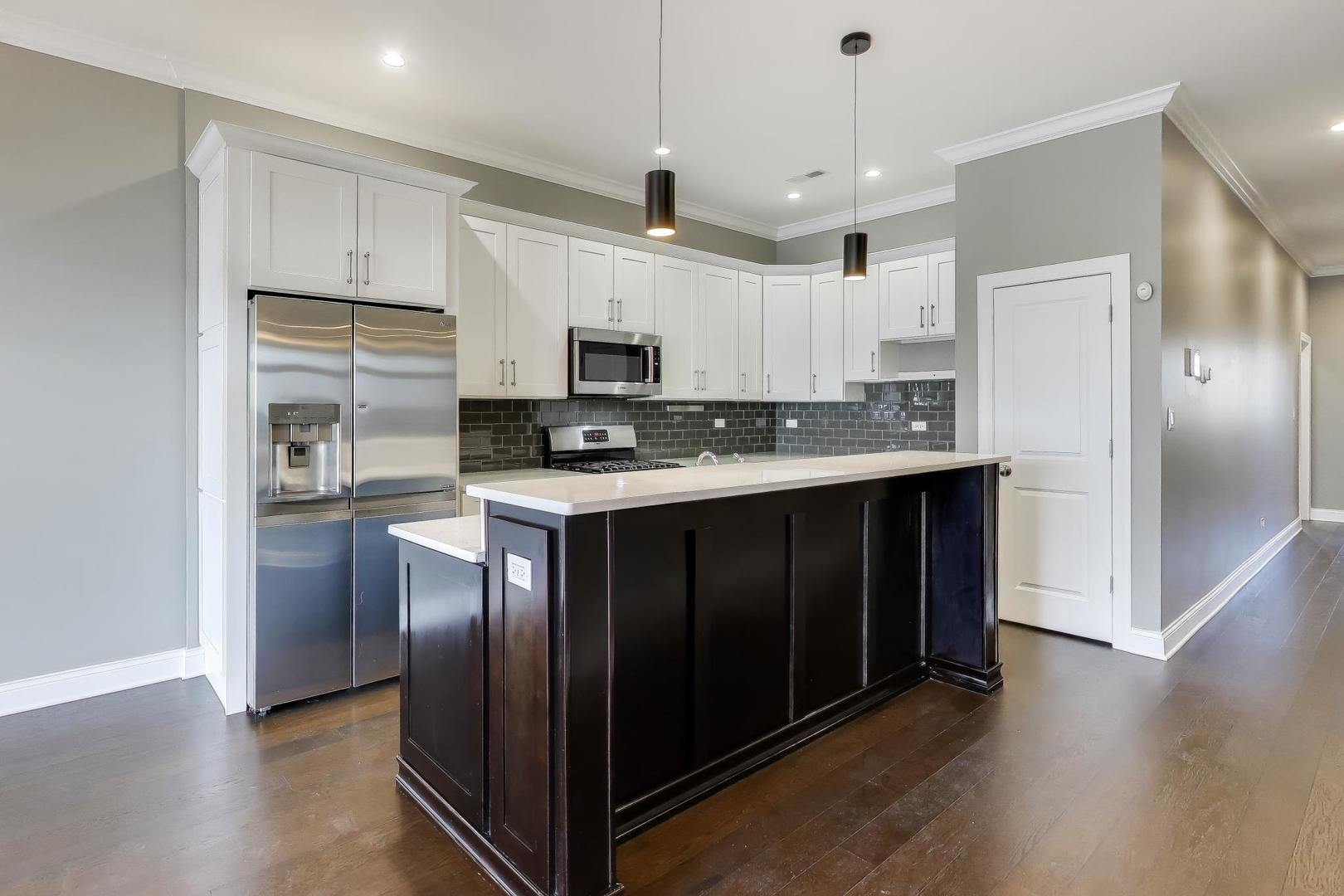 1841 S State Street Unit: 3
