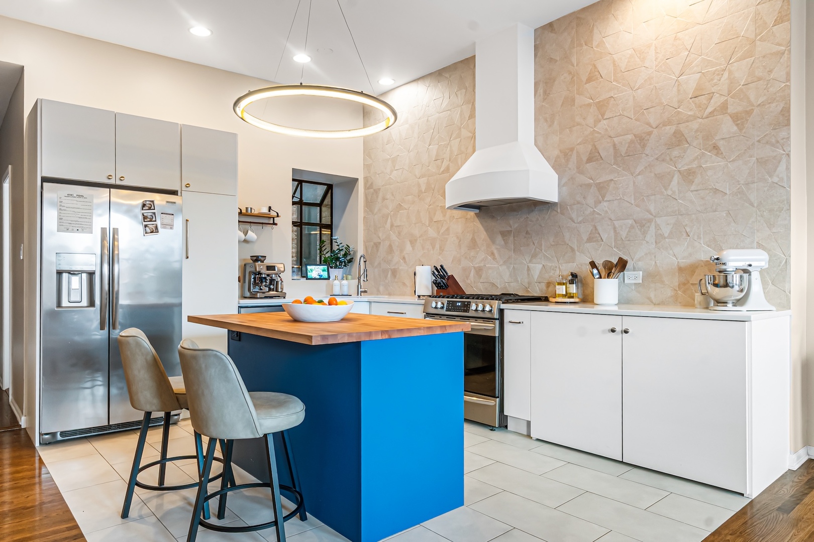 502 W Armitage Avenue Unit: 3