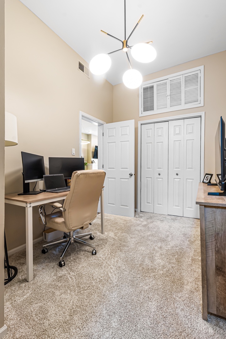 502 W Armitage Avenue Unit: 3