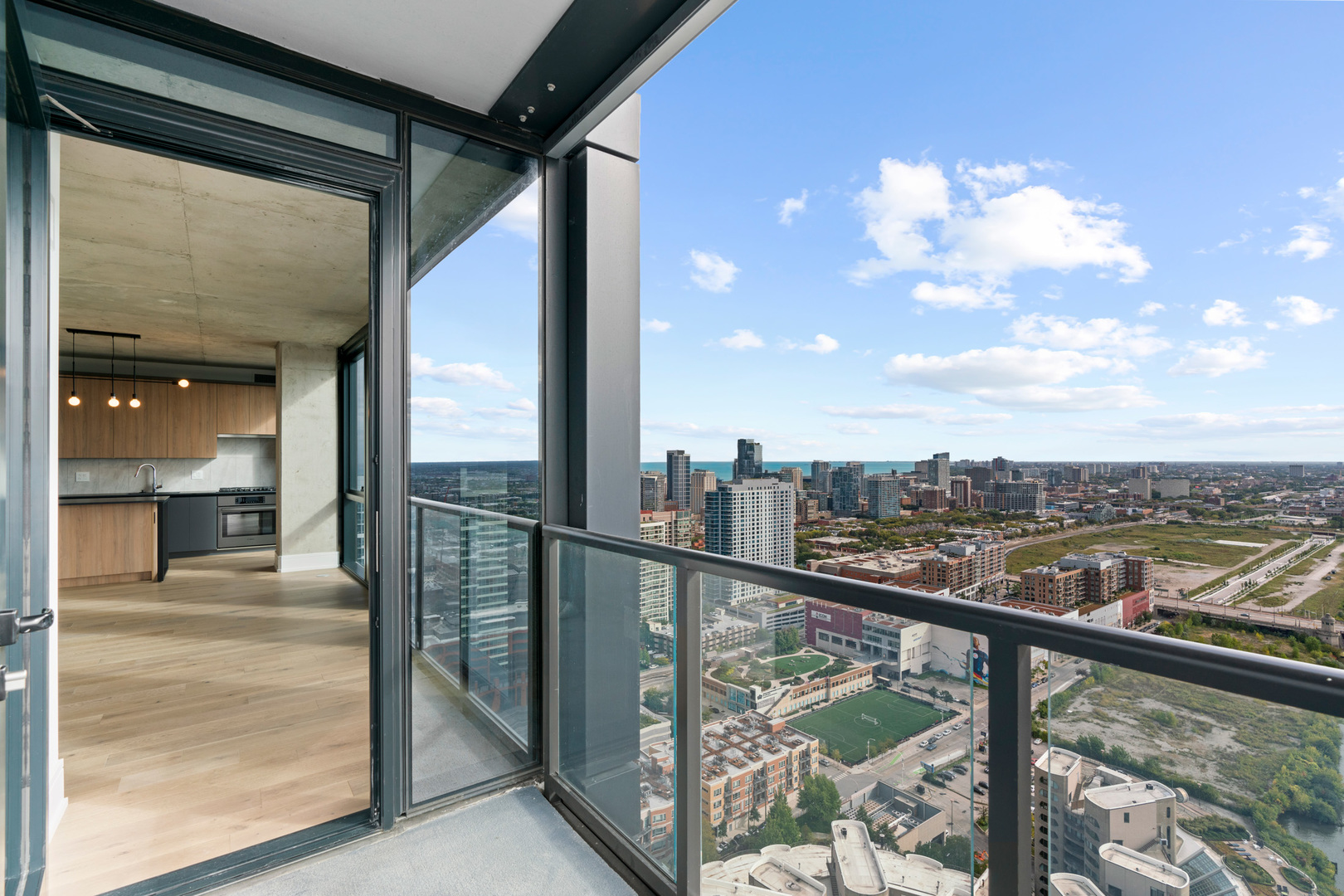 234 W Polk Street Unit: 4101