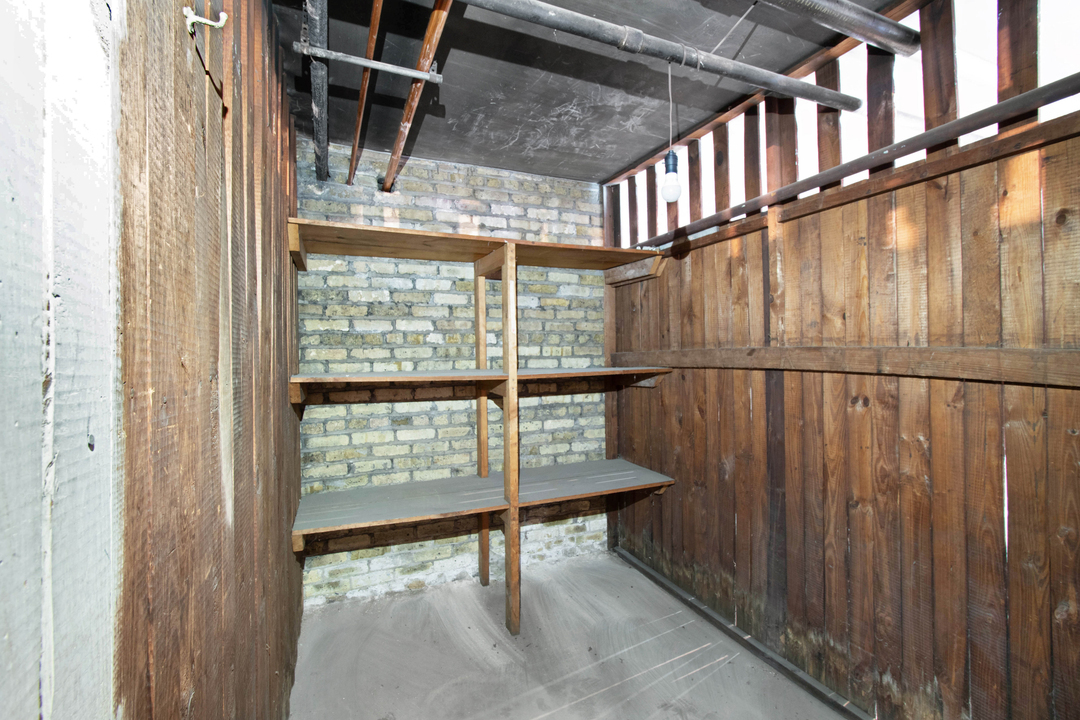 409 Custer Avenue Unit: 3N