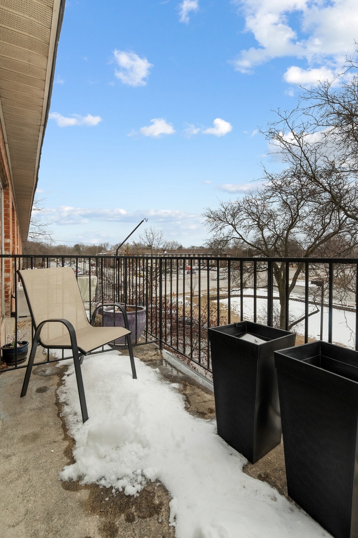 1001 N Mill Street Unit: 302