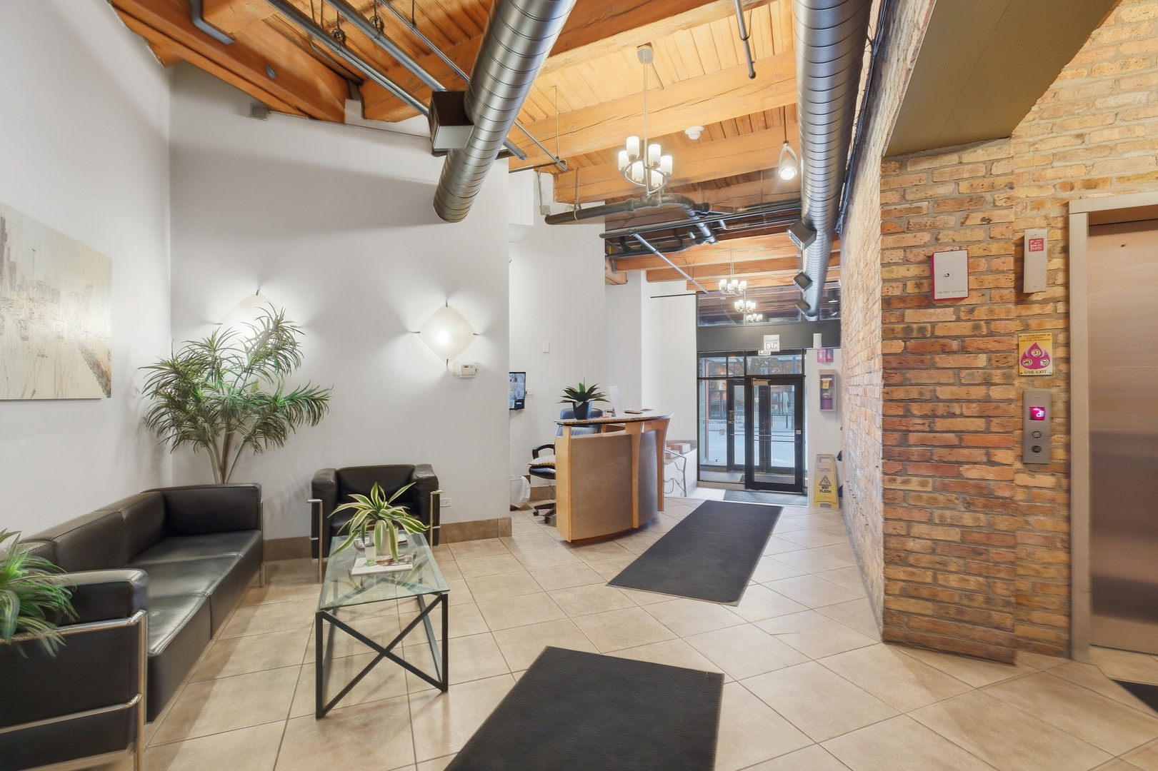 225 W HURON Street Unit: 313