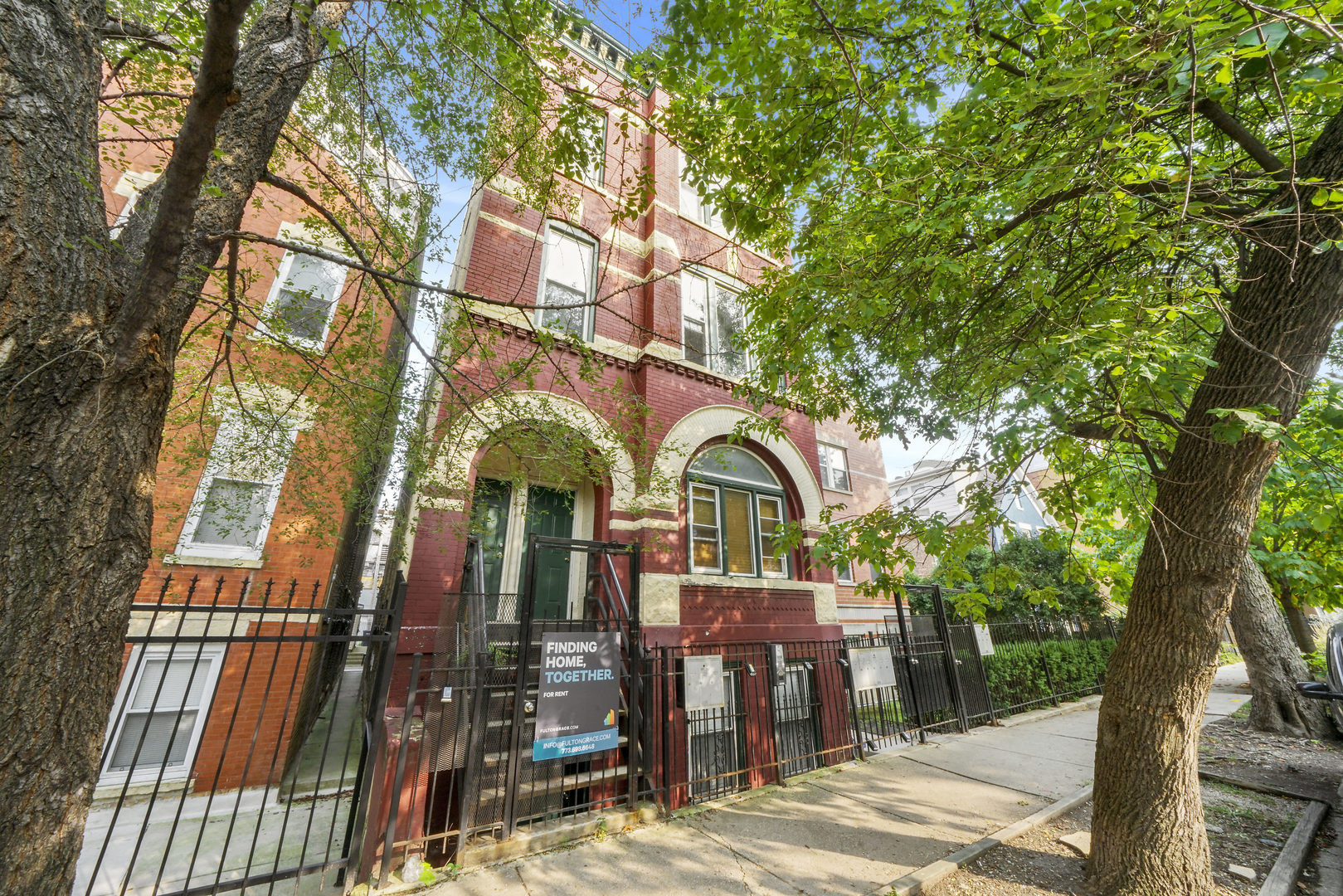 1031 N Paulina Street Unit: 3F