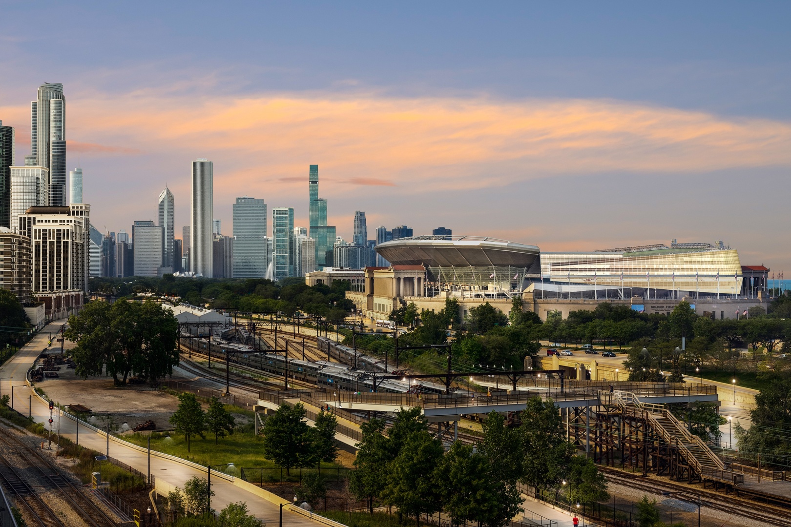 1901 S Calumet Avenue Unit: 807