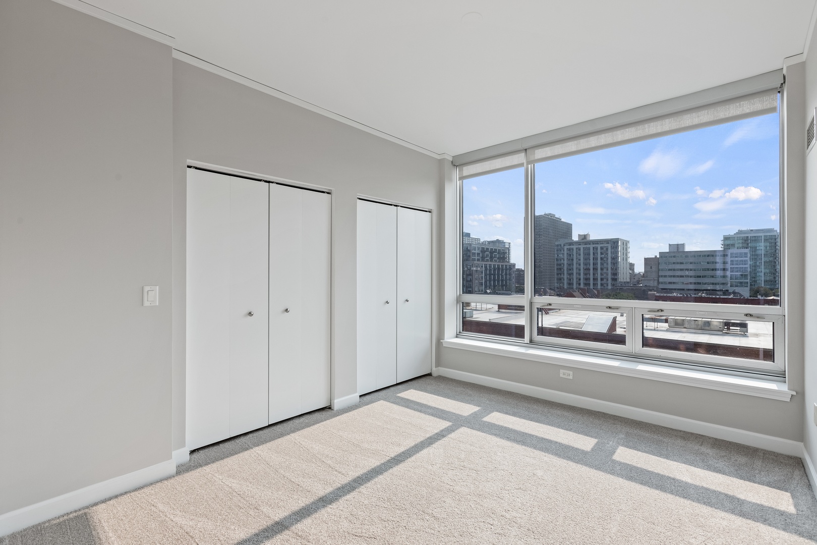 1901 S Calumet Avenue Unit: 807