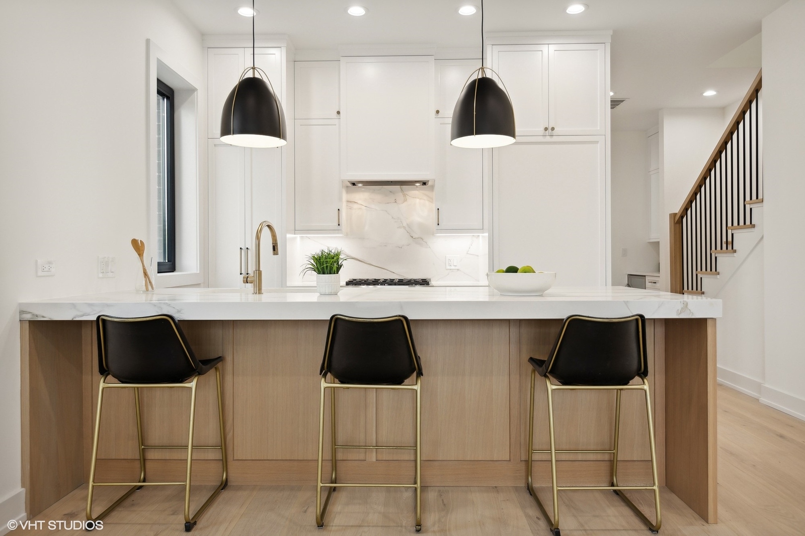 957 N Winchester Parkway Unit: 2