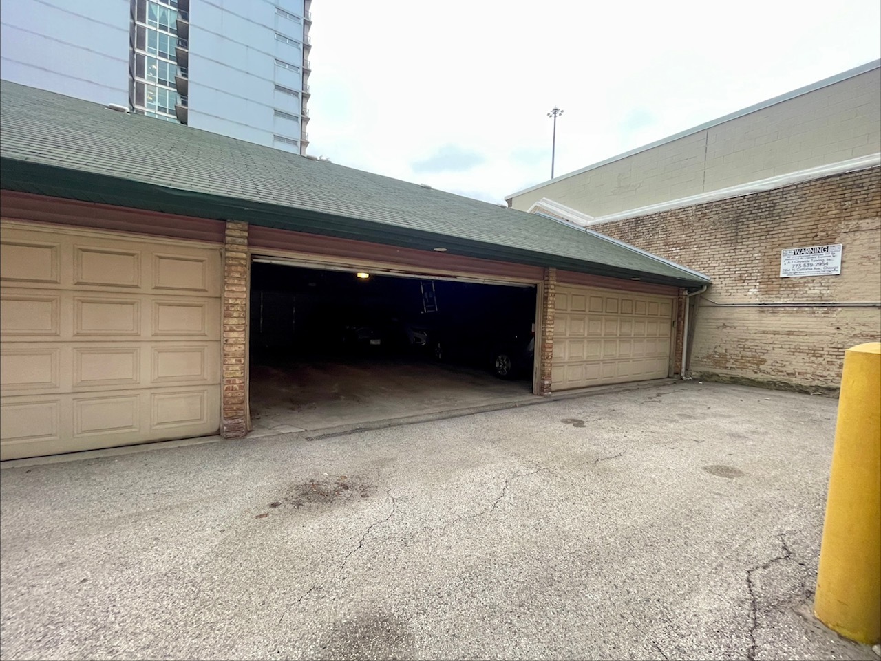 701 W Jackson Boulevard Unit: 402