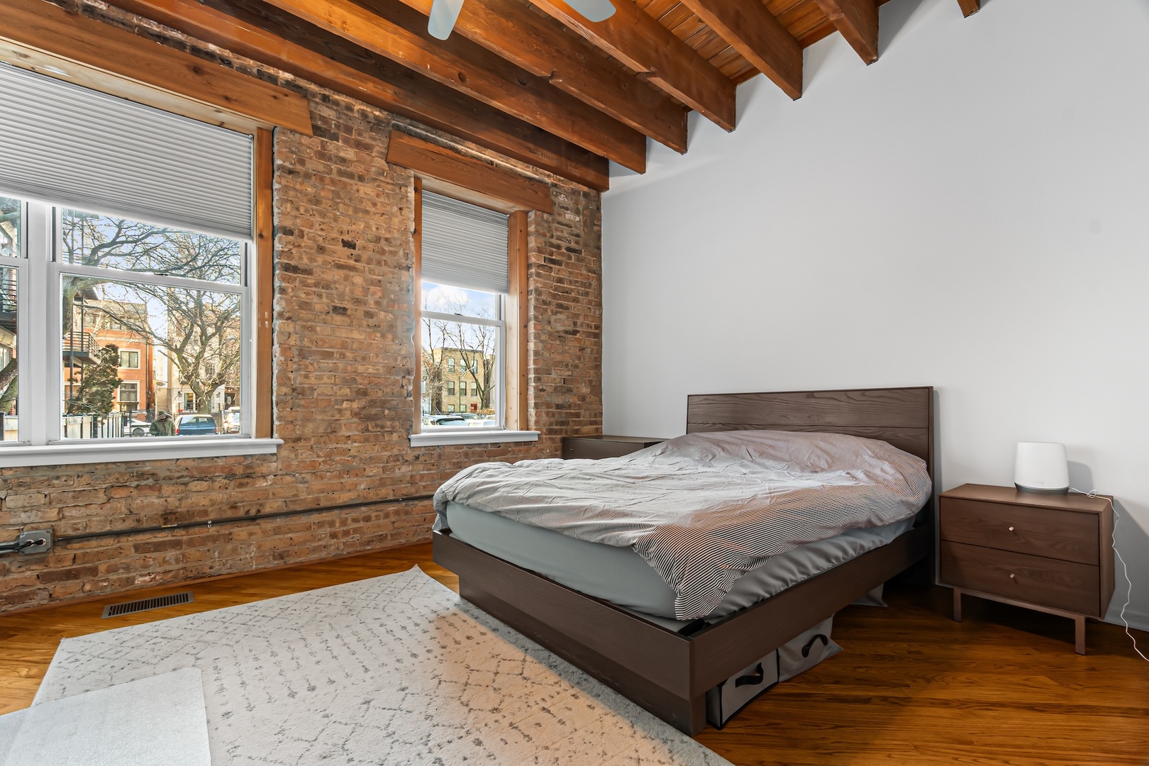 2021 W Willow Street Unit: 102