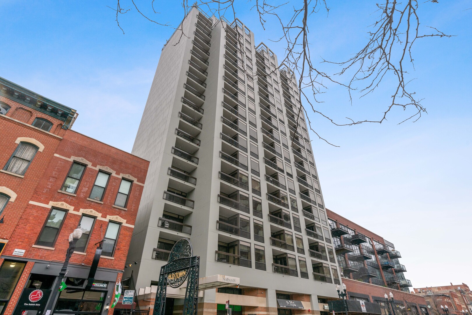 1212 N Wells Street Unit: 1505