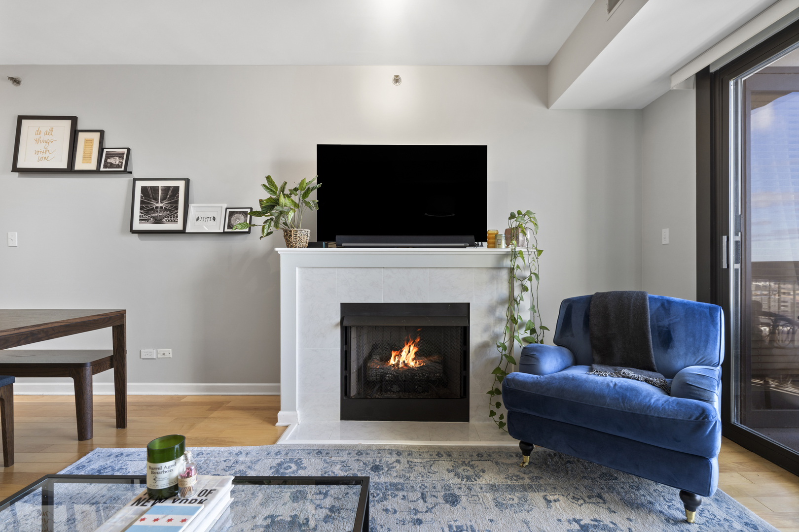 1212 N Wells Street Unit: 1505