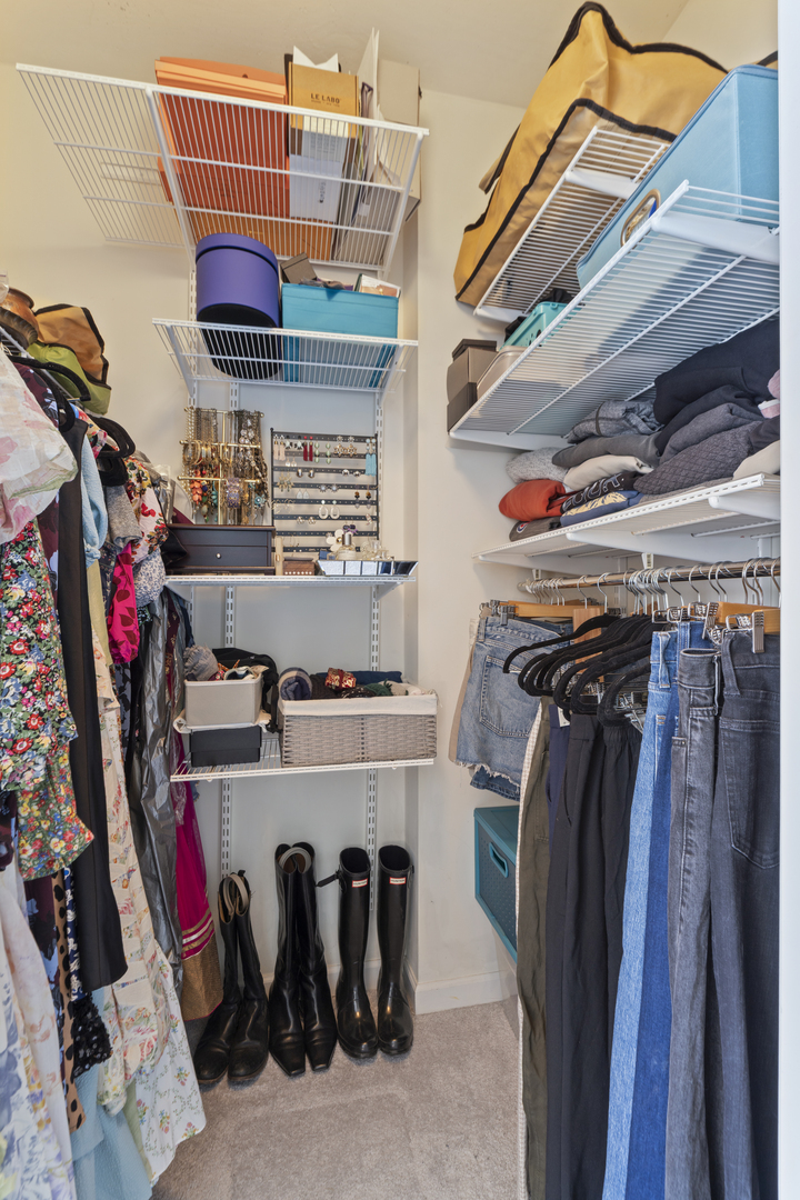 1212 N Wells Street Unit: 1505