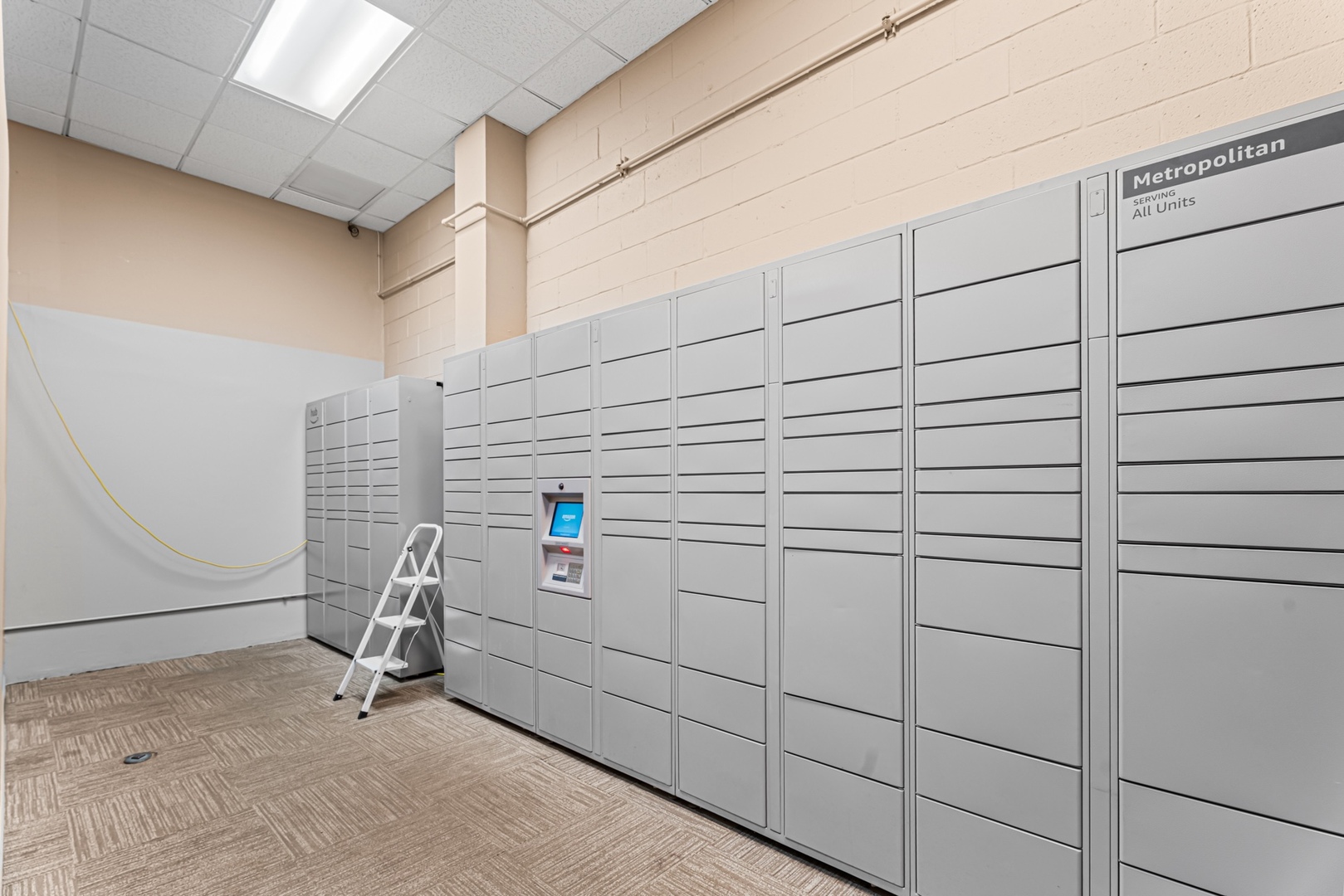 5320 N Sheridan Road Unit: 2410