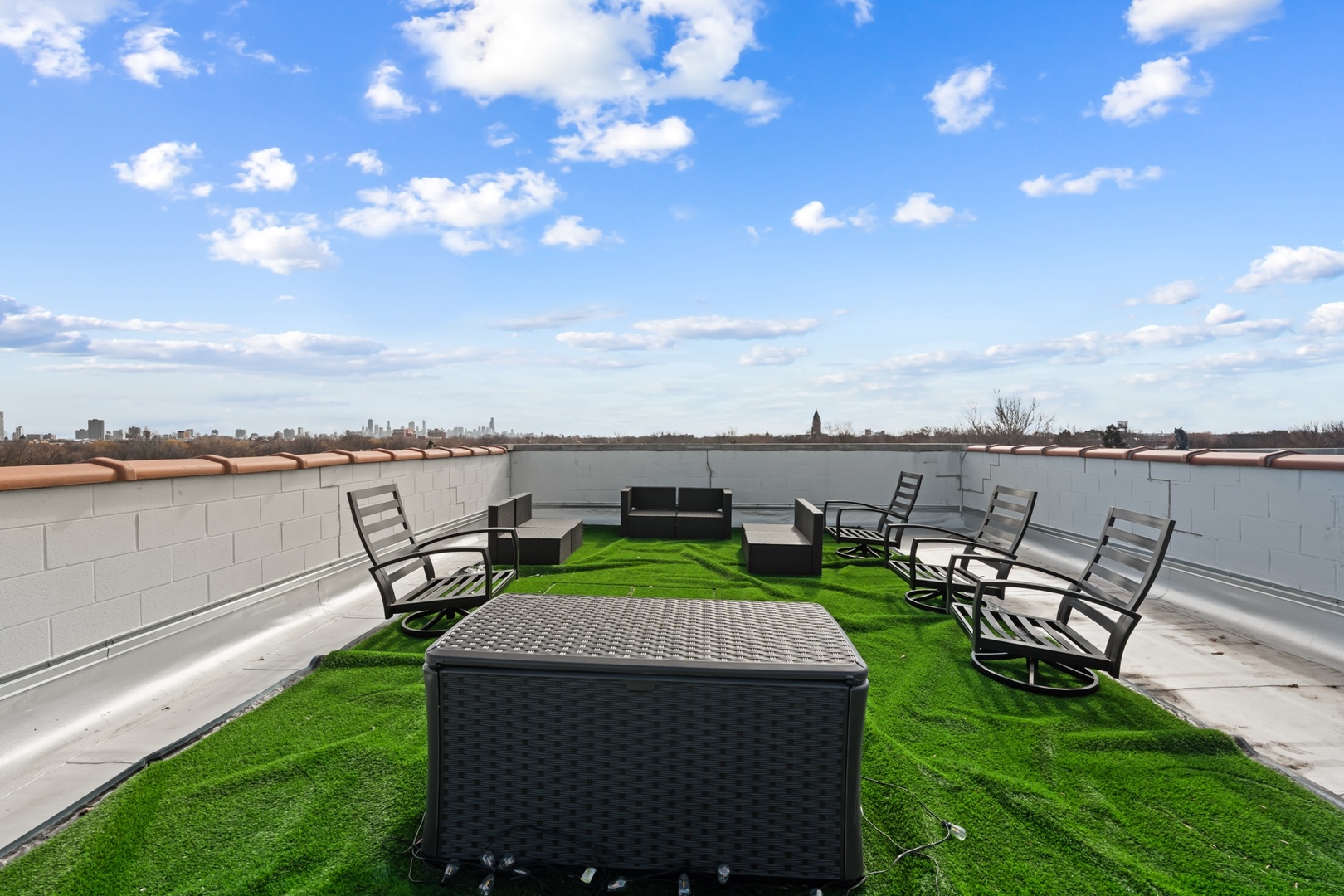 2248 W Foster Avenue Unit: 4