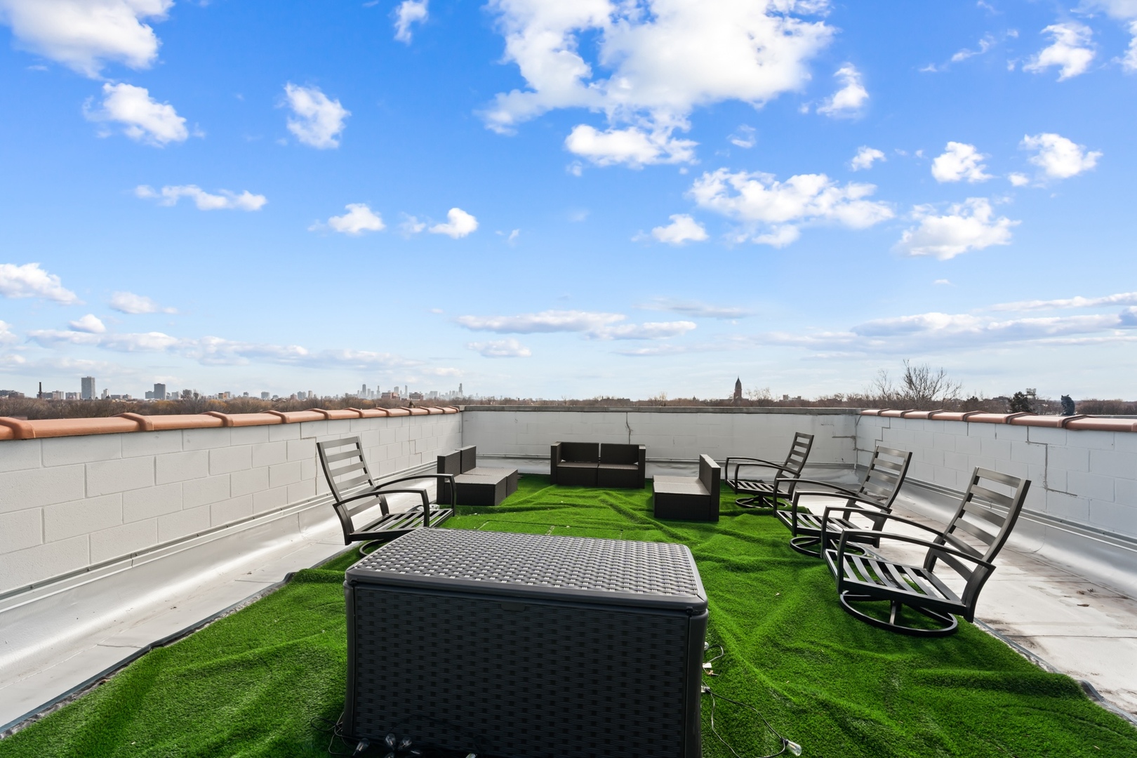 2248 W Foster Avenue Unit: 4