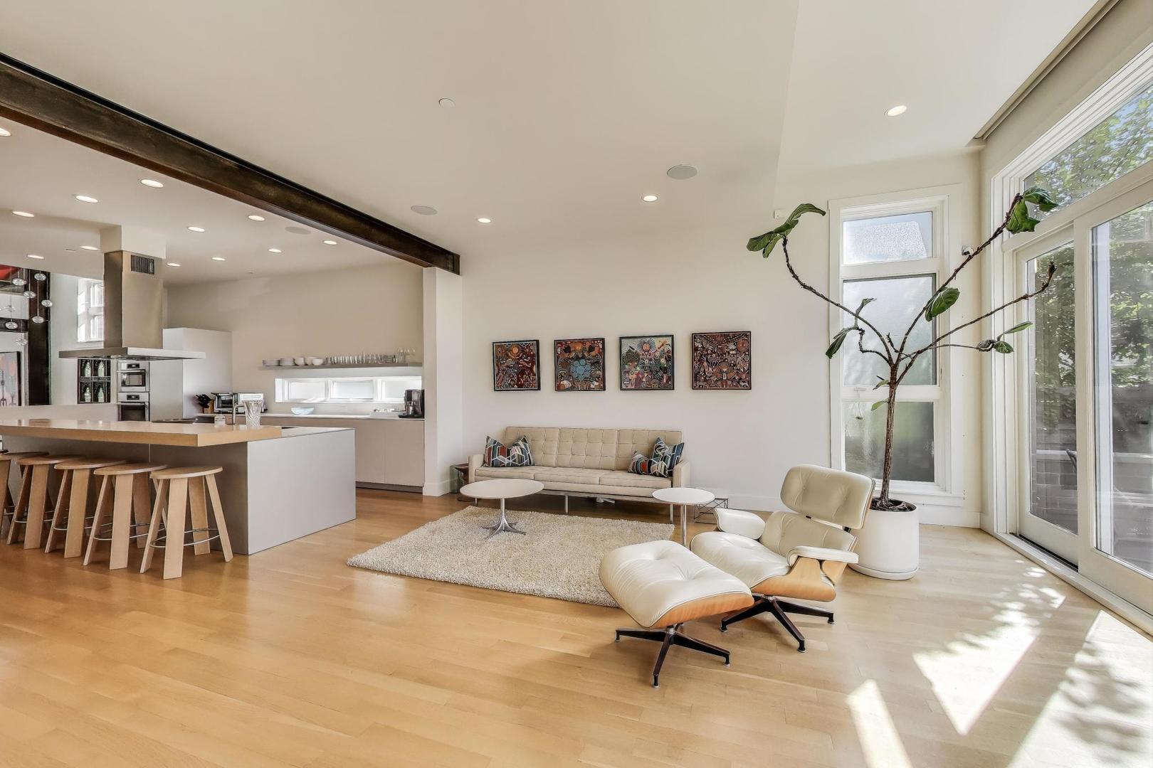 1475 W Superior Avenue Unit: 1