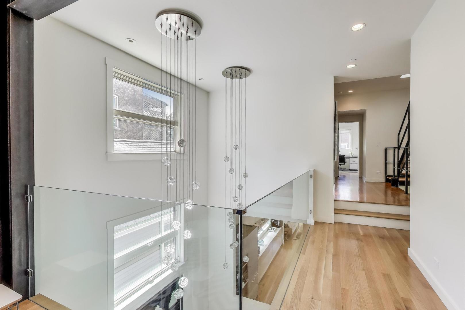 1475 W Superior Avenue Unit: 1