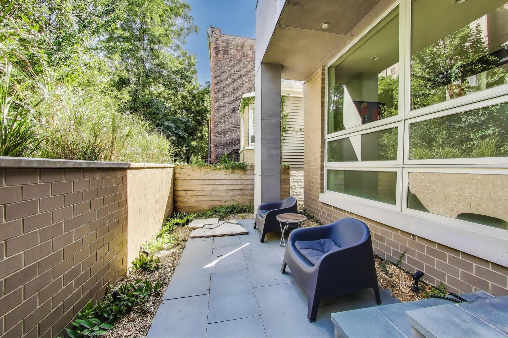 1475 W Superior Avenue Unit: 1