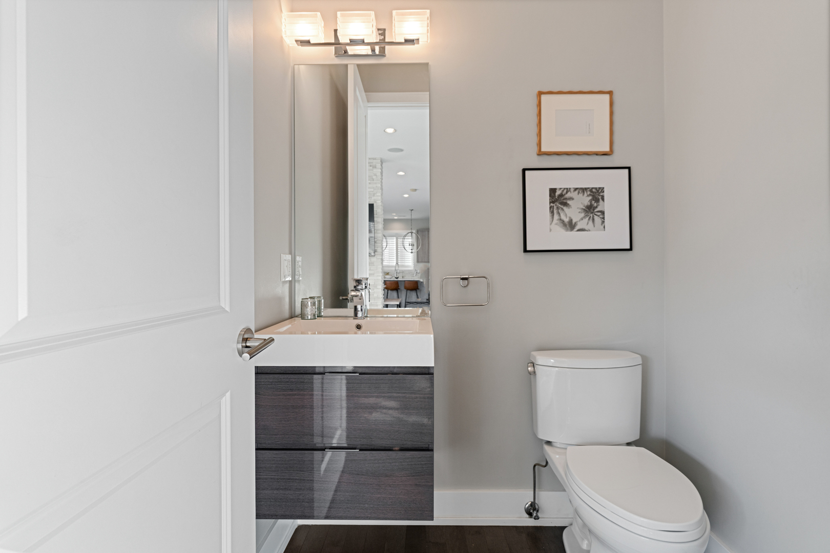 1108 N ASHLAND Avenue Unit: 3