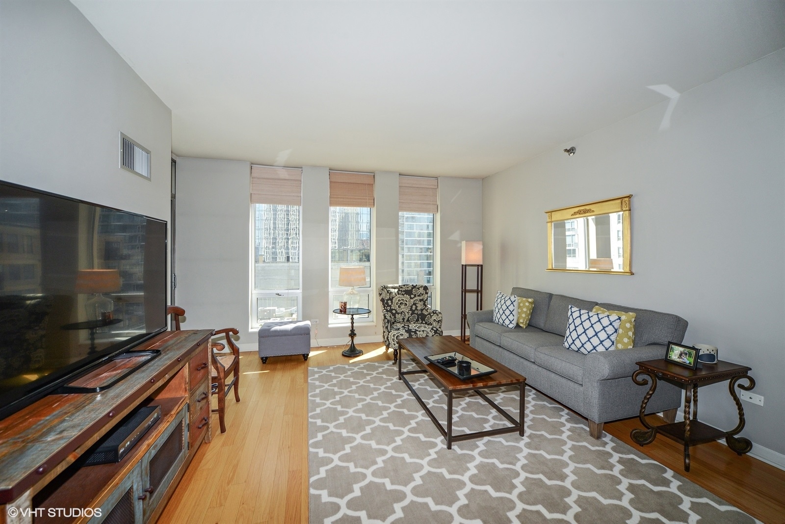 1250 S Michigan Avenue Unit: 706