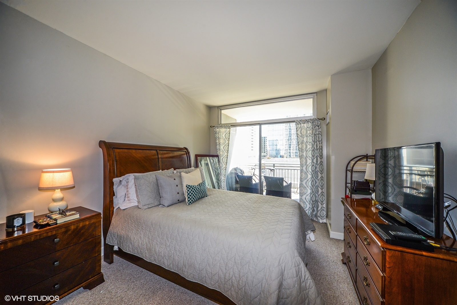 1250 S Michigan Avenue Unit: 706