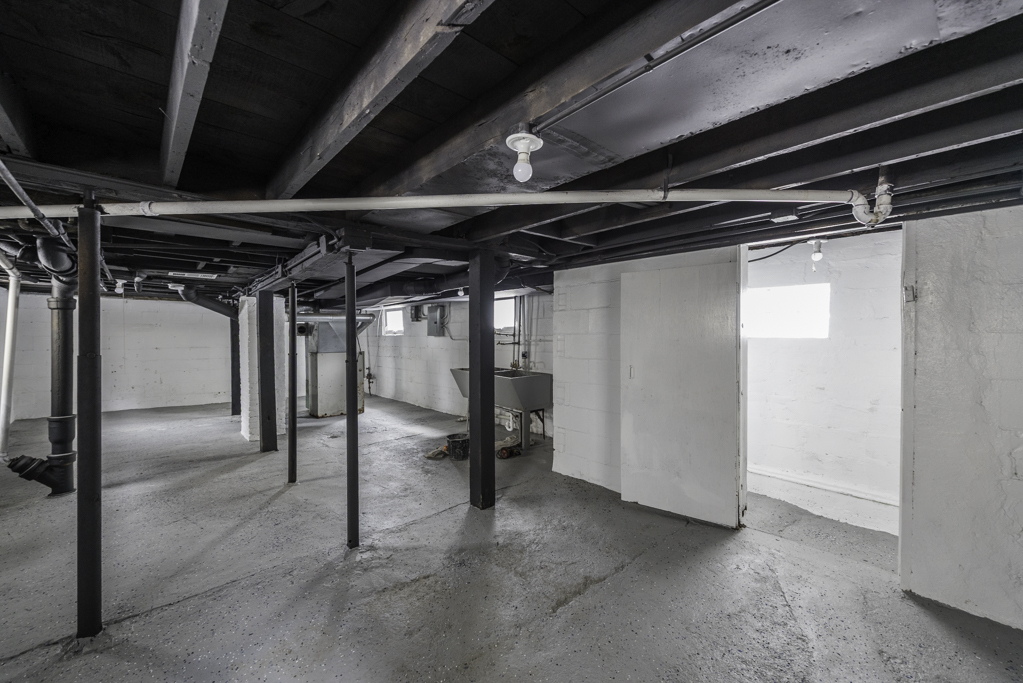 614 Walnut Street