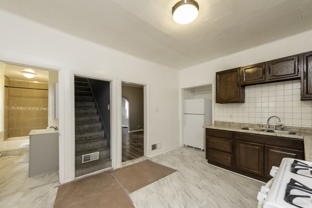 614 Walnut Street