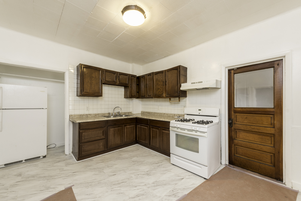 614 Walnut Street