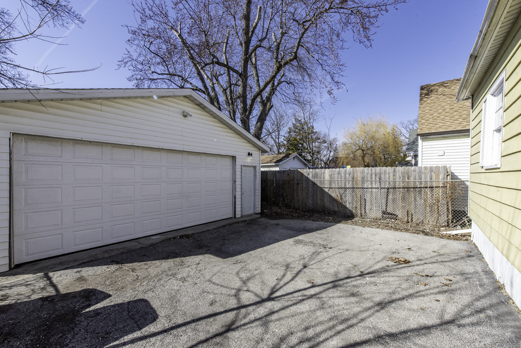 614 Walnut Street