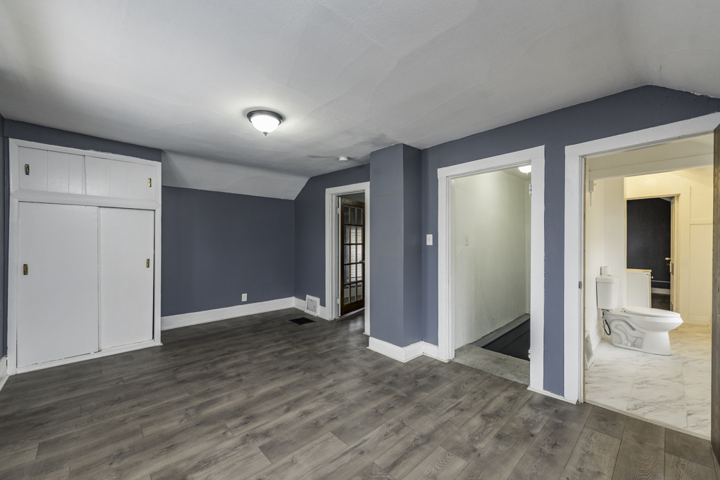 614 Walnut Street
